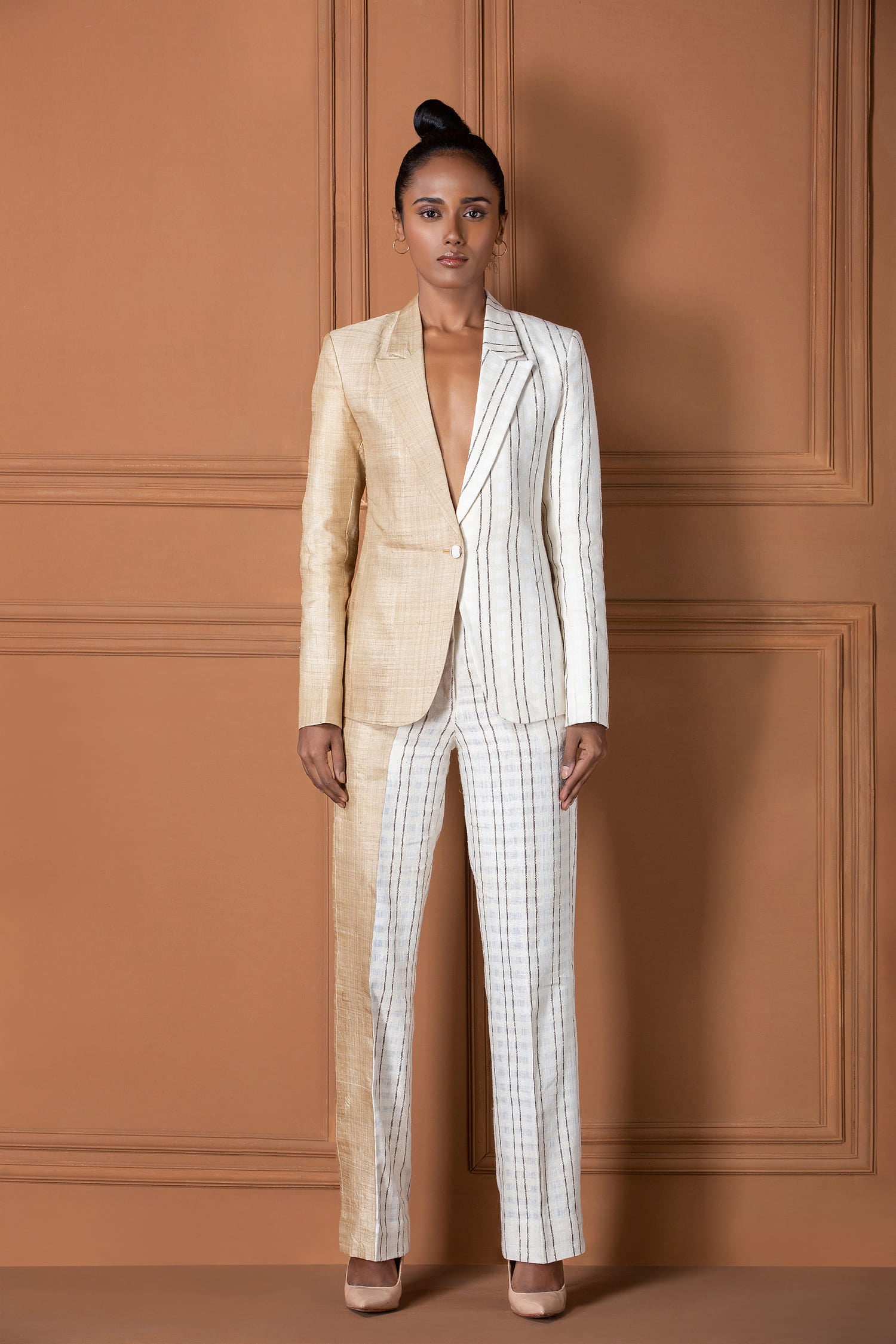 Linen and Muga Pant Suit