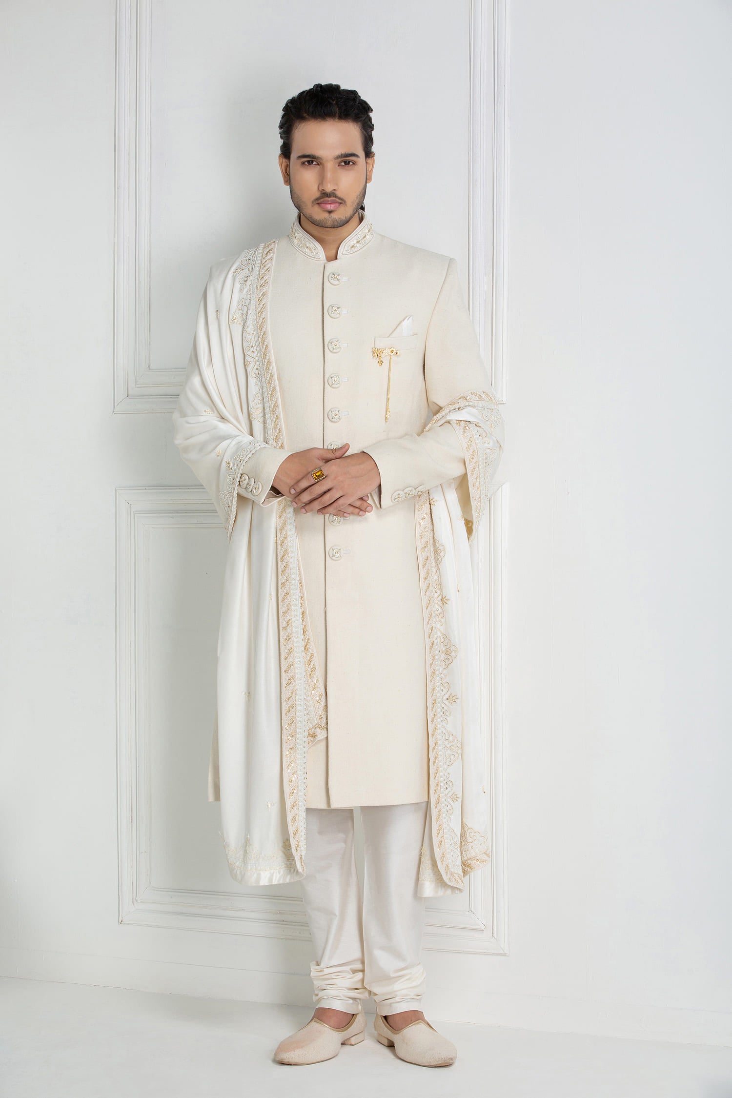 White Basket Weave Eri Sherwani With Handcrafted Buttons With Dupatta & Juttis